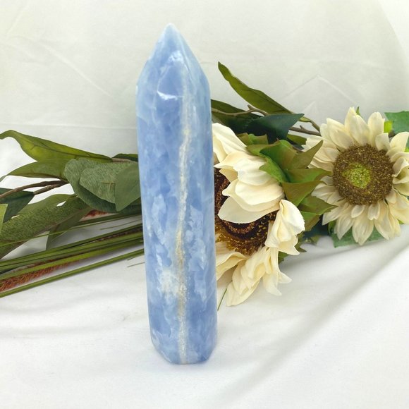 Blue Calcite Tower - 7.5" Blue Calcite Generator - Light Blue Calcite Point - Picture 3 of 7